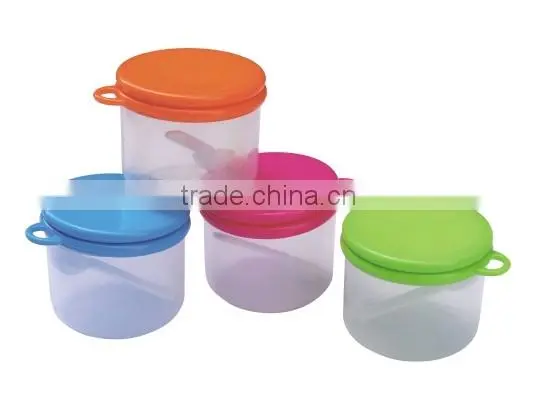 Plastic Canister Set With Spoon