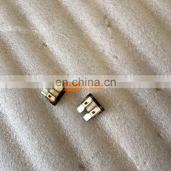 China Heavy Truck C7h/T7h/T5g Sinotruk Sitrak Electric System Truck Spare Parts WG9716582301+002/3 7.5a Chip Fuse photo-4