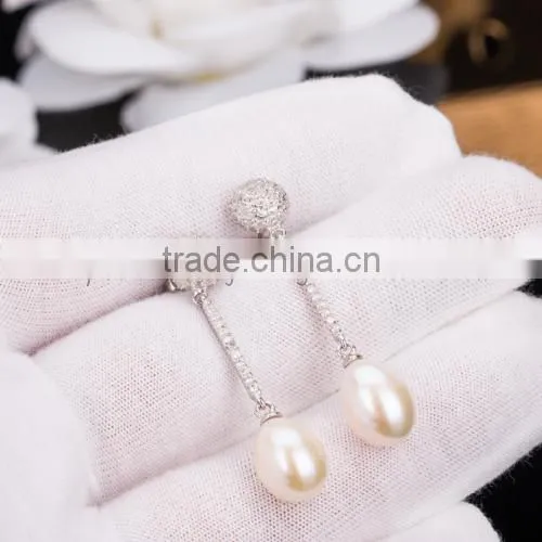 Hot Selling Luxury Jewelry 925 Sterling Silver Pearl Earrings for Wedding