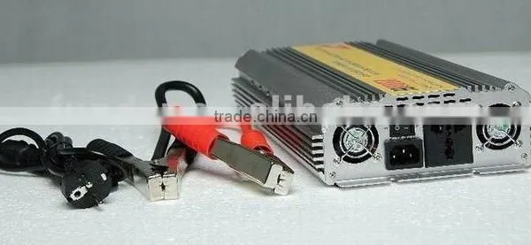 DC 24V to AC 220V 2000W Modified Sine Wave Power Inverter