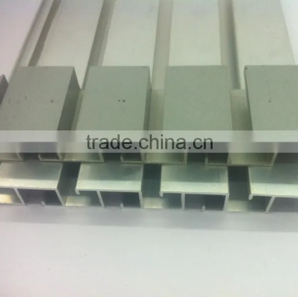Double Sides Mega Hanger Slatwall Aluminum Panel for Poster Display Showing photo-5