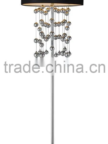 2015 Hot Sale Modern Business Metal Desk Lamp With Drops of Metal Globel photo-2