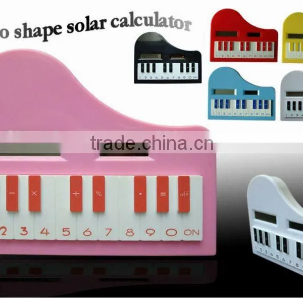 8 Digital Piano Shaped Solar Calculator