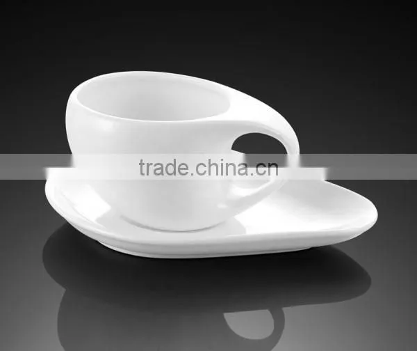 Fine Bone China Cups With and Plates Set