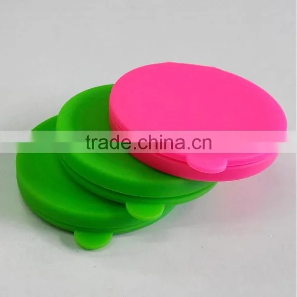 Facotory Custom Double Face Foldable Round Silicone Cosmetic Mirror photo-2