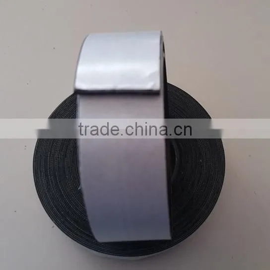 Self Adhesive Extrusion Isotropic Flexible Rubber Magnetic Strip Tape photo-6