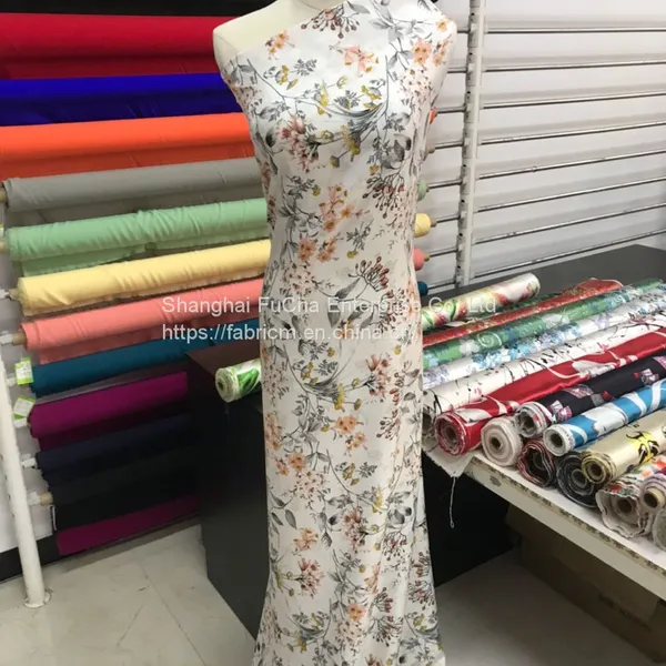 High Quality Polyester Cotton Shirting Fabric Wholesale photo-2