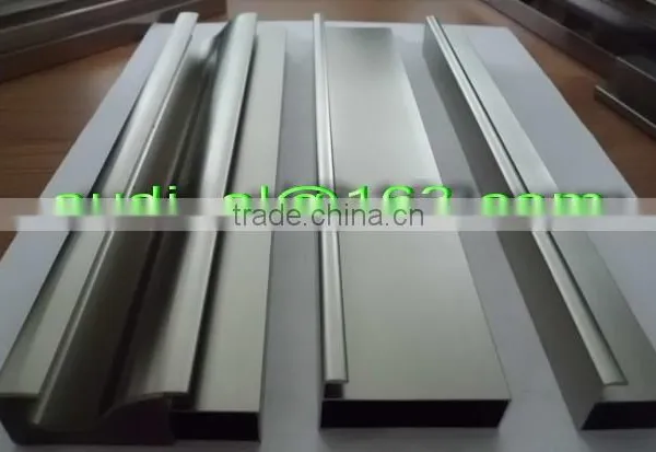 Aluminum Wardrobe Cabinet Closet Door System photo-5