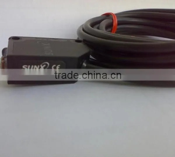 PanasonicCX-482 Retroreflective Sensor CX-482-P Transparent Object Sensing photo-3