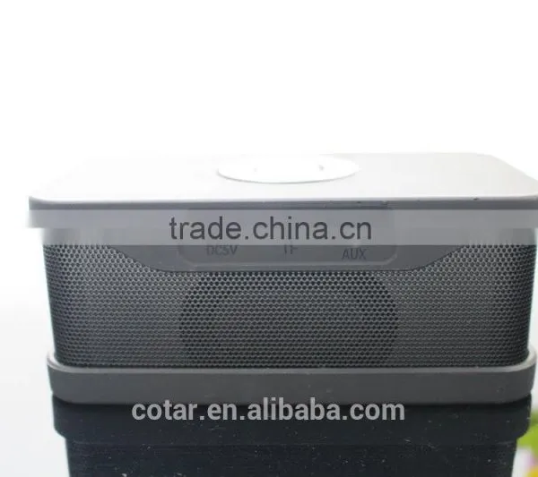 Flash Light Bluetooth Speaker, Mini Bluetooth Speaker With FM Radio photo-4