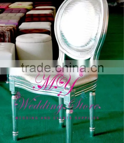 White Wooden Wedding Louis Chair photo-3