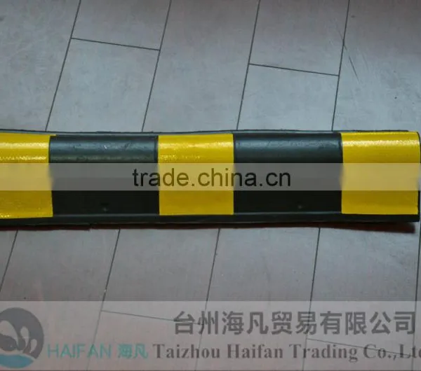 High Strength Round Corner Guard With Yellow Stripe/ Rubber Column Protector/reflective Wall Corner Guard for Parking photo-2