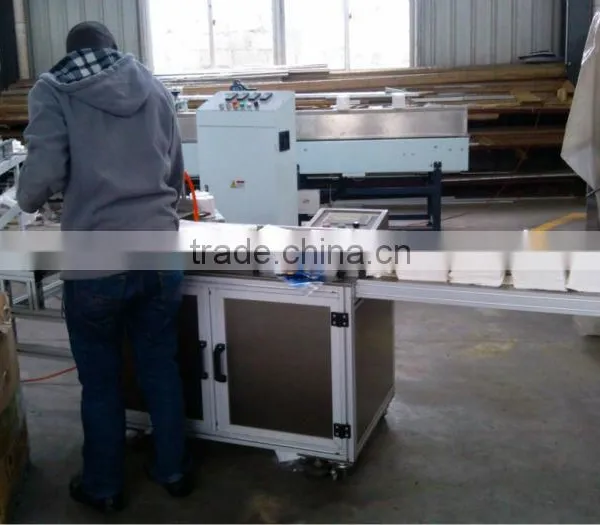 CDH-30 Semi Auto Tissue Packing Machine photo-2