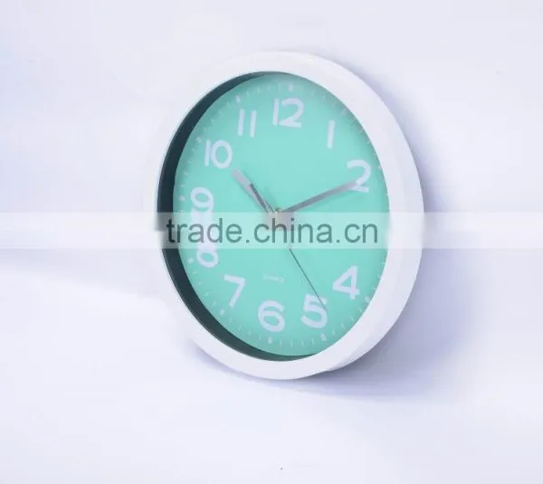 Beautiful Style and Good Quality Cheap Price Creative Customized Advertising Plastic Wall Clock photo-6