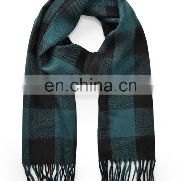 Wholesale OEM Cheap Price Winter Knit Plaid Fringe Scarf