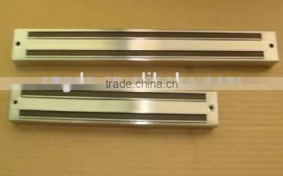 Stainless Steel Wall Mounted Kitchen Knife Wall Rack Magnetic Knife Bar Kitchen Magnetic Knife Strip photo-3