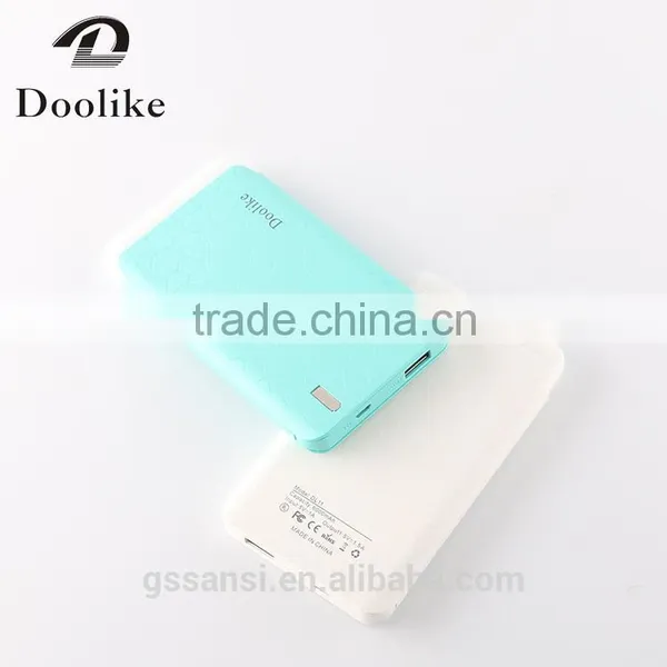 2016 Newest 6000mah Led Torch Light Outdoor Pocket Power Bank photo-2