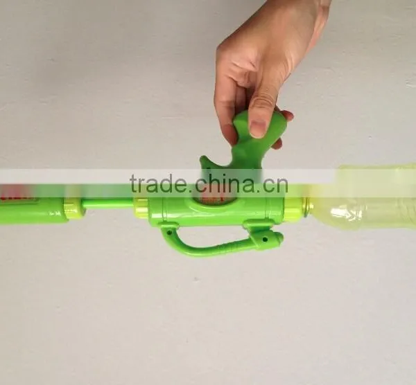 Plastic Water Gun With Beverage Bottle photo-3