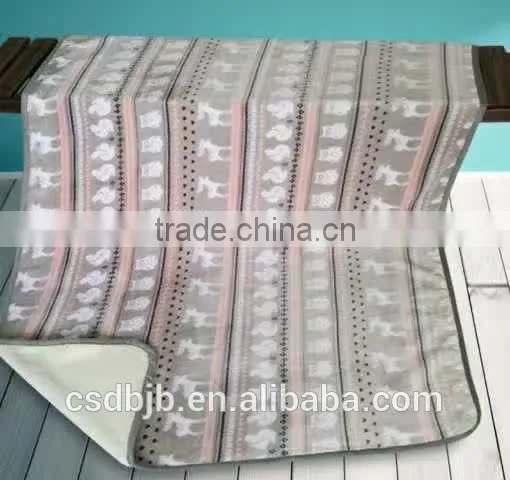 China Factory 100% Polyester Check Design Throw Flannel Sherpa Blanket photo-3