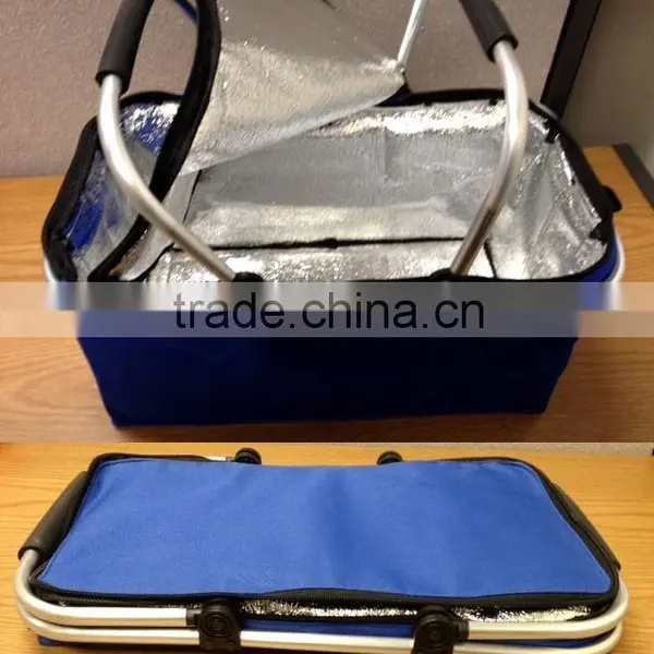 Picnic Basket With Aluminum Foam Linner