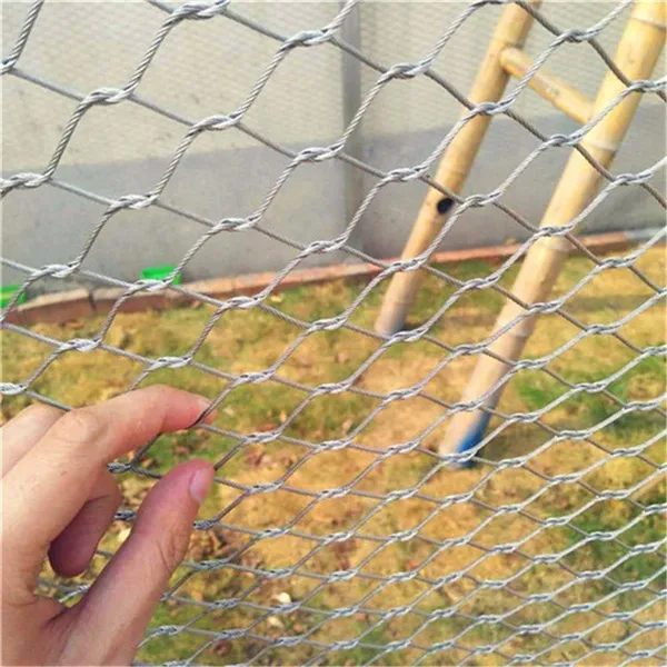 304 Stainless Steel X-Type Rope Mesh for Balustrade and Handrail Protection photo-4