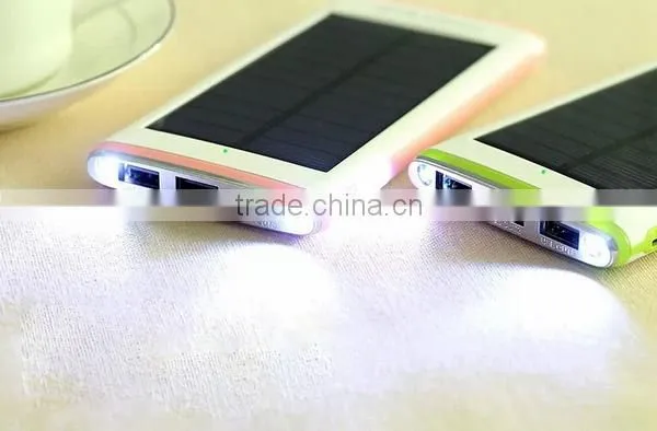 AWC708 8000mAh Best Universal Power Bank Multi-purpose Portable Solar Charger photo-4