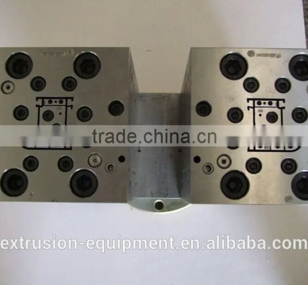 High Productivity Extrusion Tool to Make One Set Extrude Two Profiles photo-2