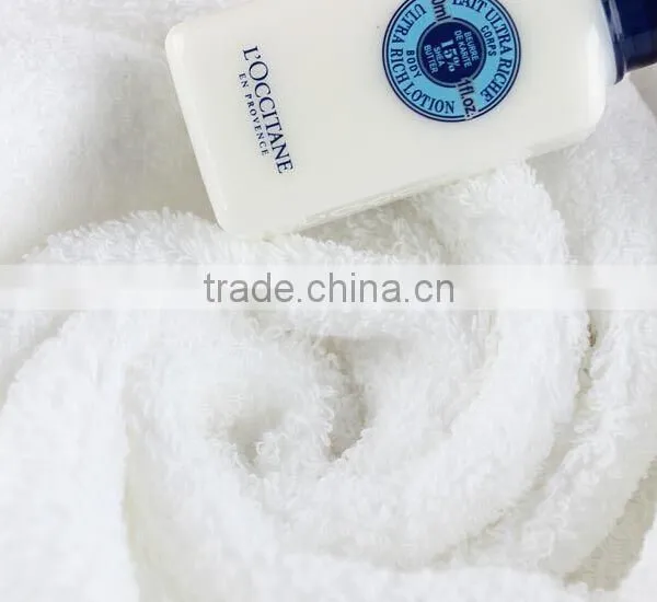 Luxury White Cotton Embroidery Hotel & Spa Facial Towels photo-3
