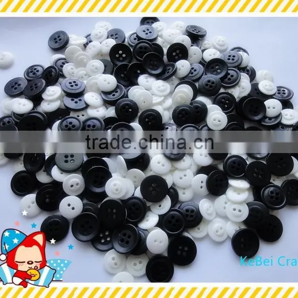 Mixed Kids Buttons, White and Black Resin Decorative Buttons photo-4