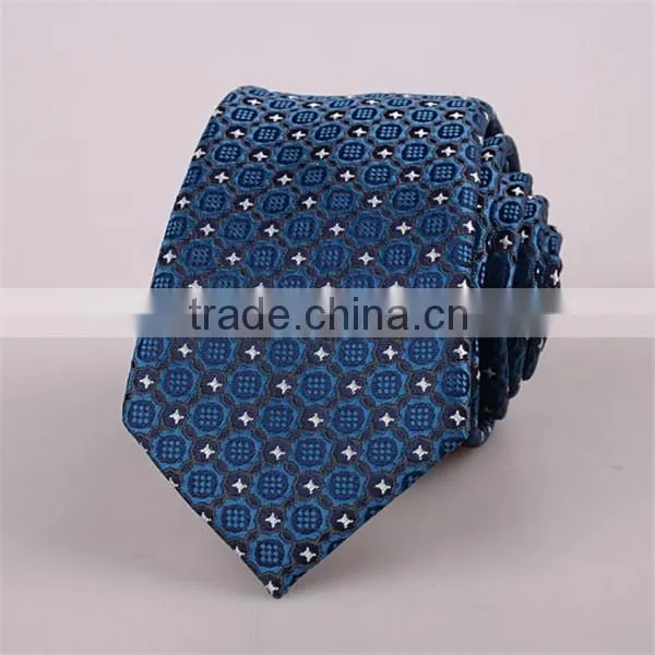 Contemporary Patterned Tie in Silk photo-2