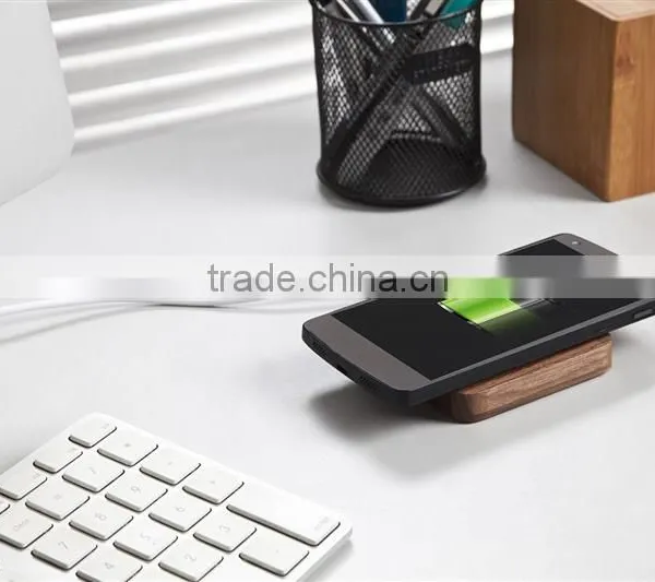 Custom Business Wireless Charger for Samsung Galaxy With Factory Price Portable Usb Travel Charger for Smartphone photo-6