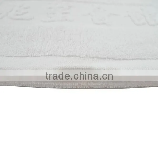 White Two Sides Embossed Jacquard Hand Towel photo-6