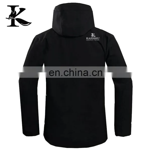 Men Outdoor Softshell Jacket Print Logo Empty Waterproof Jacket photo-3