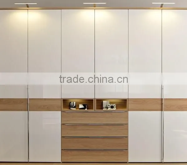 Customized Modern Wood Door Designs Bedroom Furniture Walk in Wardrobe photo-5