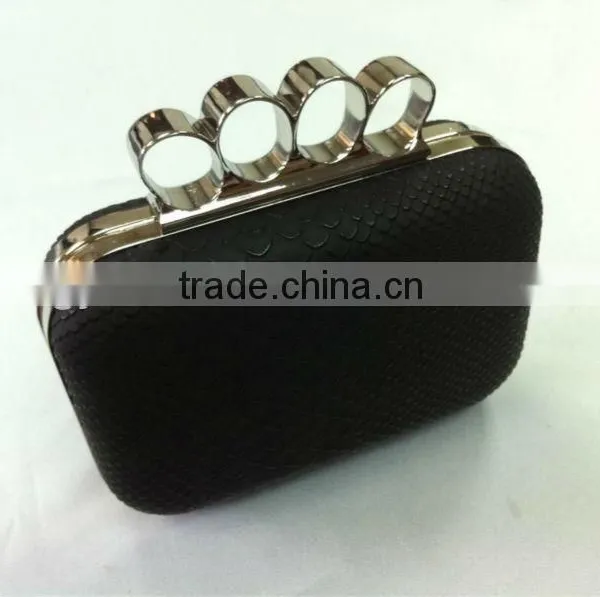 Hot Selling Four Rings Woman Evening Bags Wholesaler