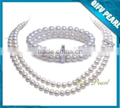 Factory Wholesale Best Selling Fashion 6-6.5mm Double-rowed Freshwater Pearl Necklace and Bracelet Jewelry Set