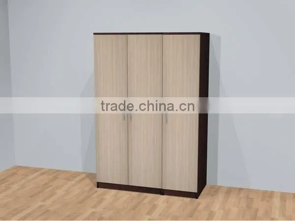 Wardrobe With Three Doors
