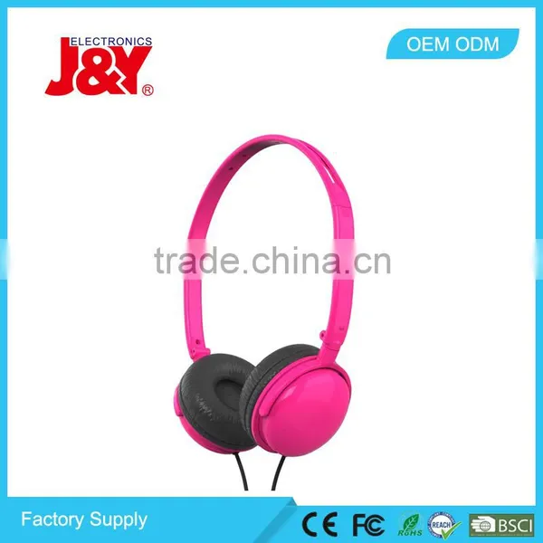 Light Weight Rotatable DJ Headphones With 3.5mm Connectors photo-2