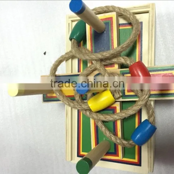 Hot Selling 2016 New 5 Rope Quoits Wooden Ring Toss Game Hot Selling 2016 New 5 Rope Quoits Wooden Mixed Color Garden Toys Game photo-2