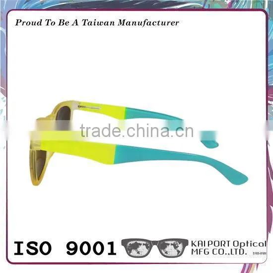 Oversized and Two Color Way Design Plastic Sunglasses With Revo Lens photo-6