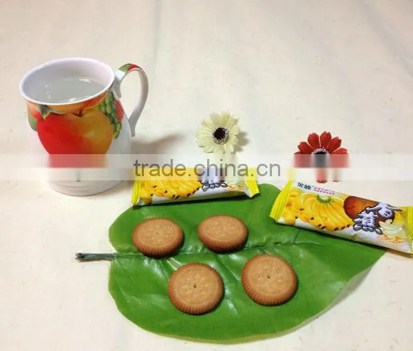 4 Diameter Round Banana Biscuit