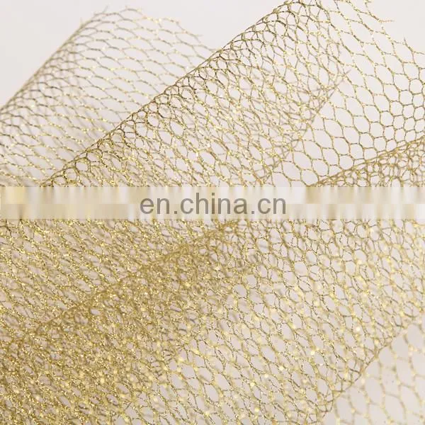 New Products 2015 Innovative Product Gold Spraying Hexagonal Flexible Metal Mesh Fabric photo-4