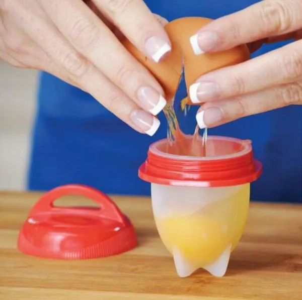 Free Sample Food Grade Nontoxic Silicone Egg Ball Cooking Tool for Egg photo-2