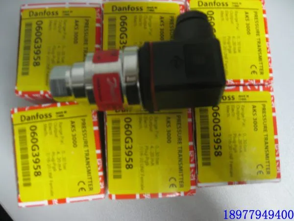 Danfoss Pressure Transmitter Type AKS3000,060G3958