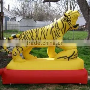 Custom high quality lifelike pvc inflatable tiger for display