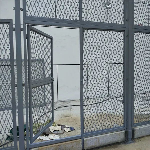 High-Tensile Razor Barbed Wire for High-Security Wall Fencing photo-3