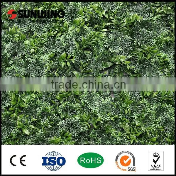 Green Plastic Artificial Vine Leaves Fence Covering photo-2