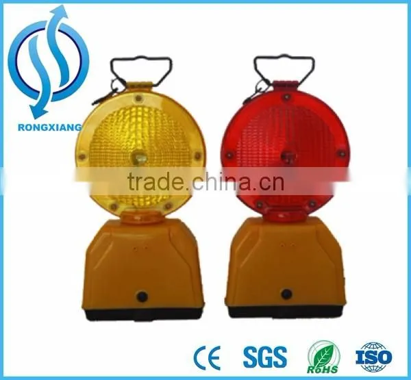 Flashing Road Safety Barricade Solar Warning Light for Sale photo-3