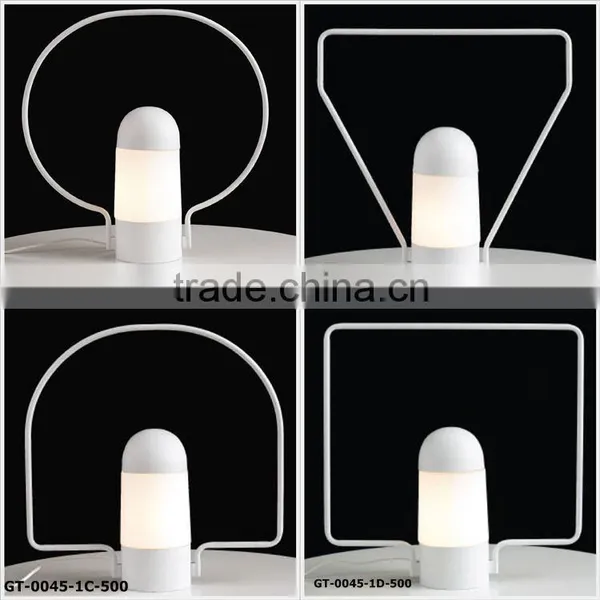 RoSH Simple Design Iorn Modern a Table Lamp Made in China