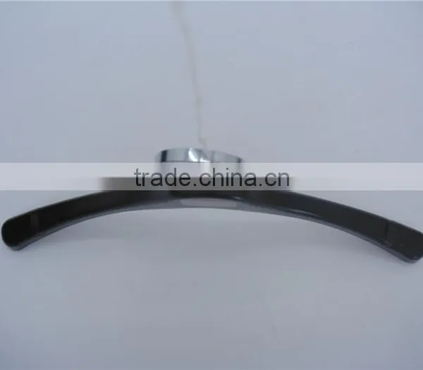 HEAD 15" Rubber Plastic Top Coat Suit Hanger With Logo on the Centre for Wholesale photo-4